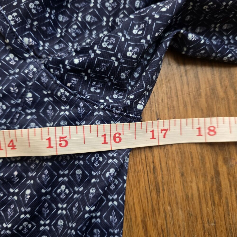 Peter Millar Women's XS Navy Back Nine Lightweight Long-Sleeve Zip Sun Shirt - Picture 10 of 13